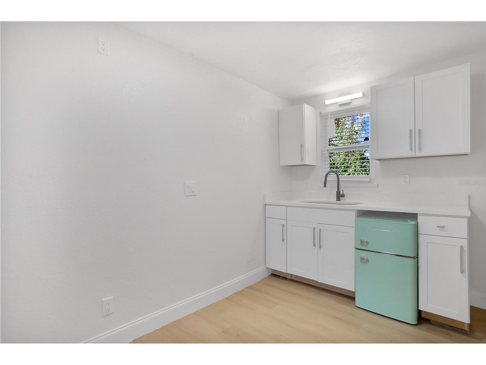1205 Highland Street S Saint Petersburg FL 33701 A4677248 image27