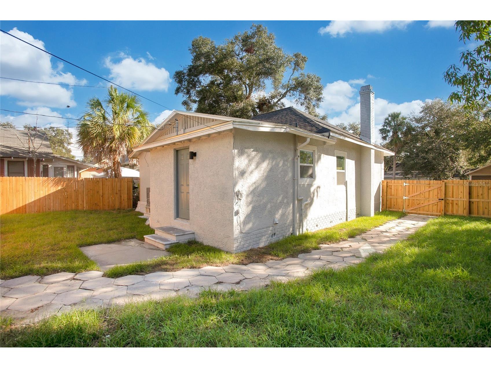 1205 Highland Street S Saint Petersburg FL 33701 A4677248 image31