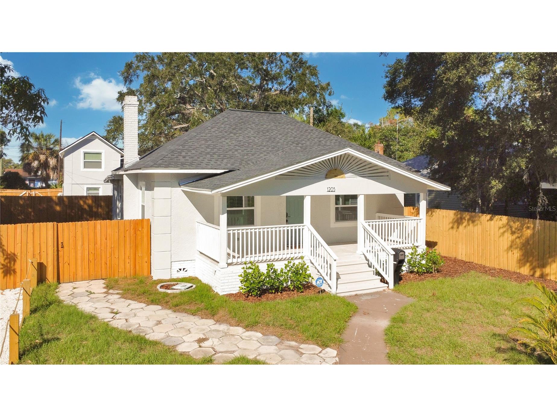 1205 Highland Street S Saint Petersburg FL 33701 A4677248 image37