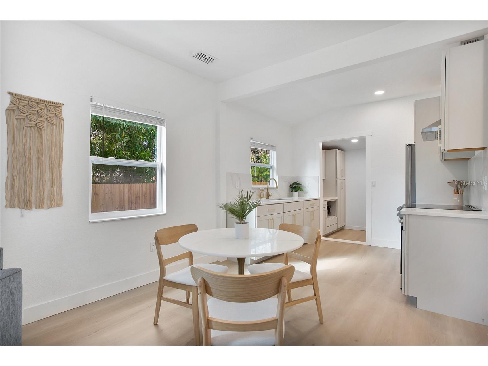 1205 Highland Street S Saint Petersburg FL 33701 A4677248 image6