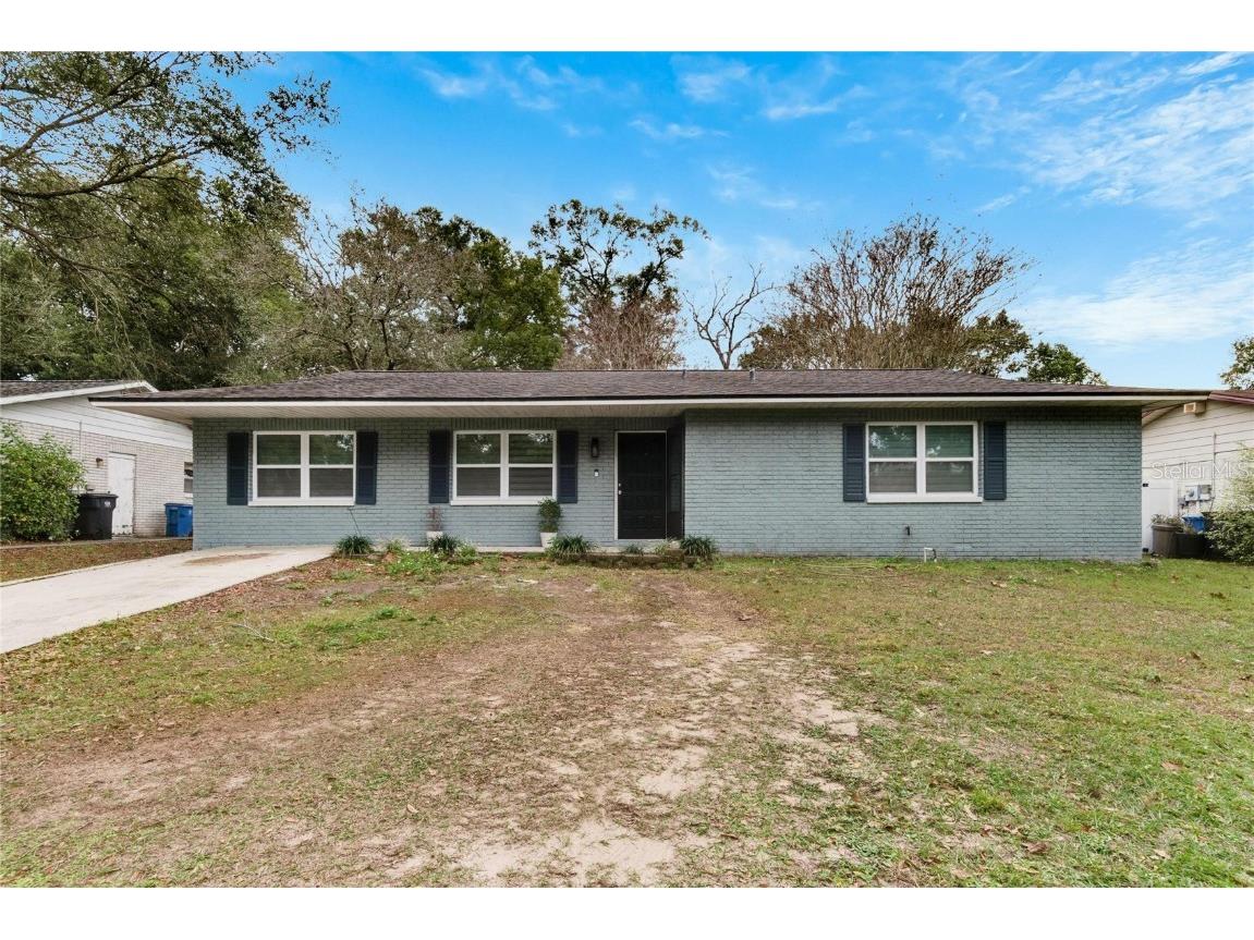 1205 Oak Valley Drive Seffner FL 33584 T3496878 image1