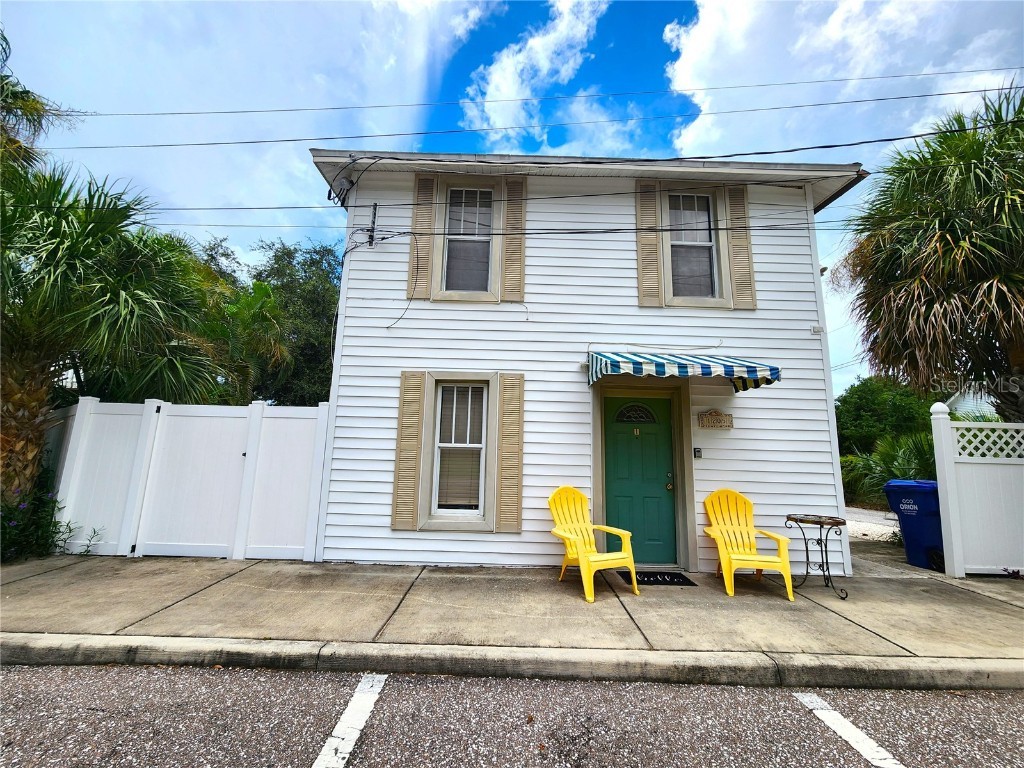 1205 Omaha Circle Palm Harbor FL 34683 TB8405849 image1