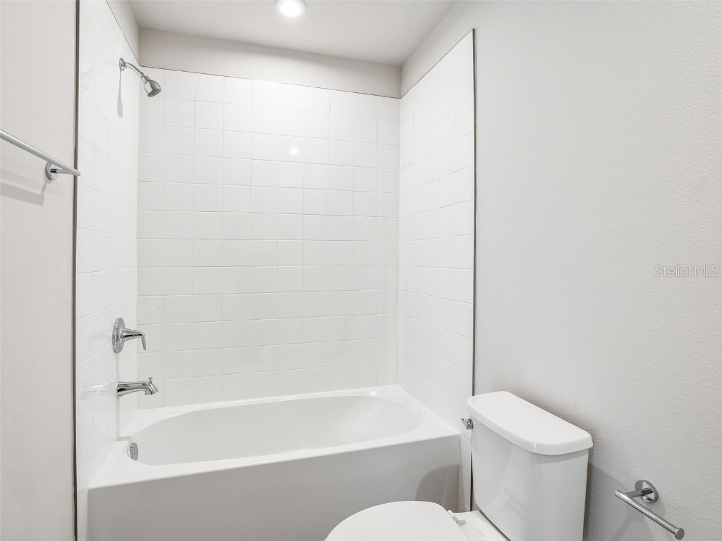 1205 Port Blue Way Lady Lake FL 32159 G5104473 image39