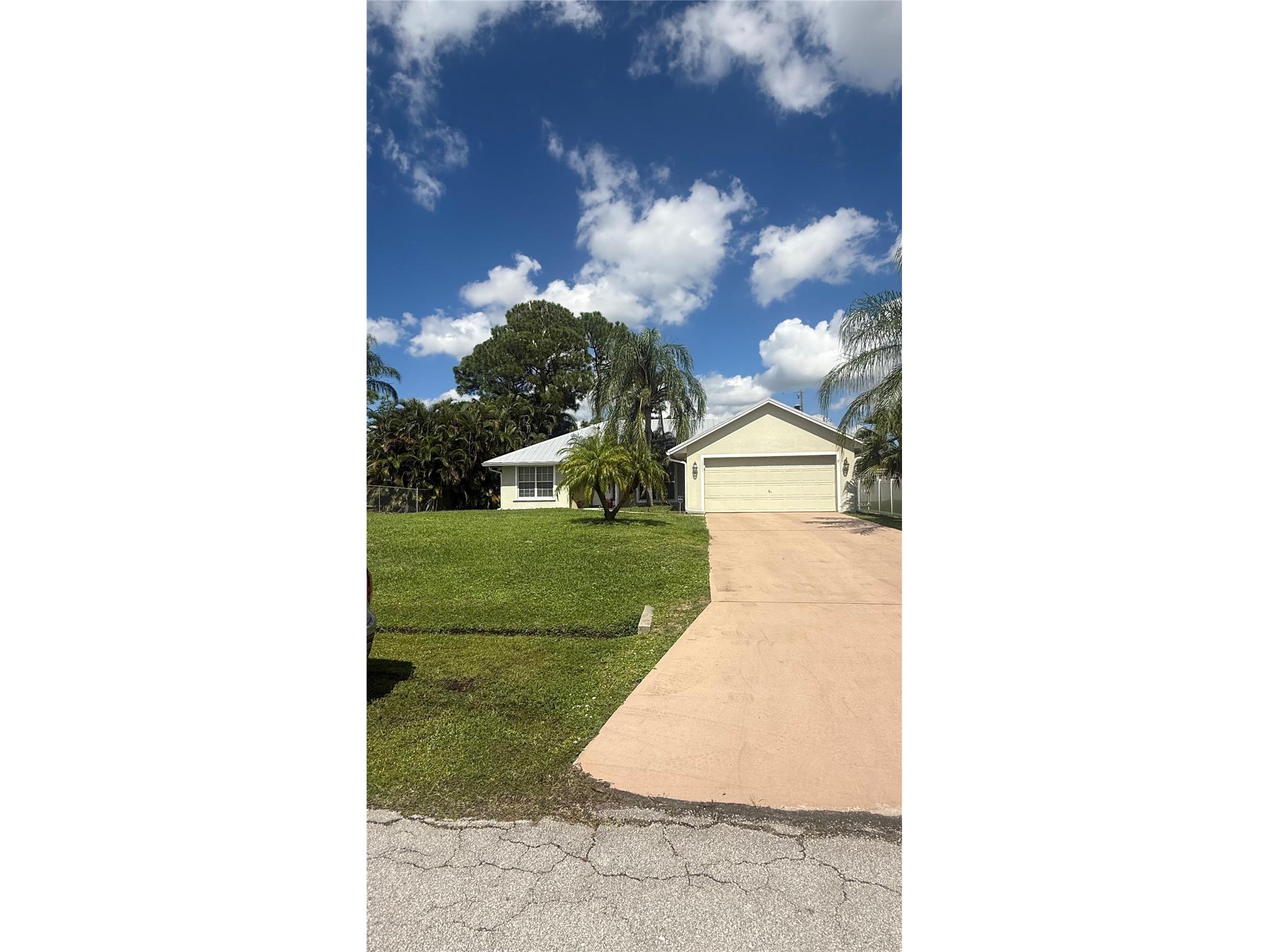 1205 SW Bargello Avenue Port Saint Lucie FL 34953 S5138913 image1