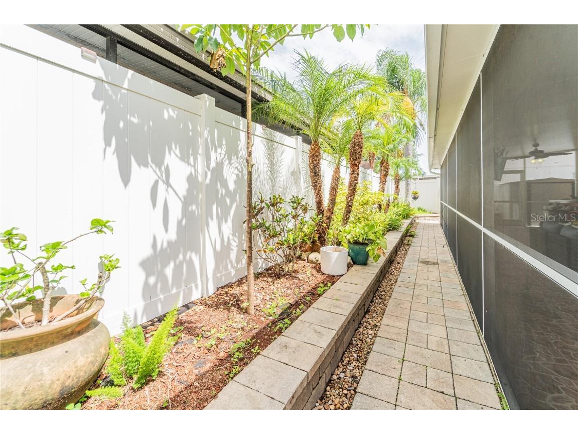 1205 Sweet Gum Drive Brandon FL 33511 TB8399958 image17