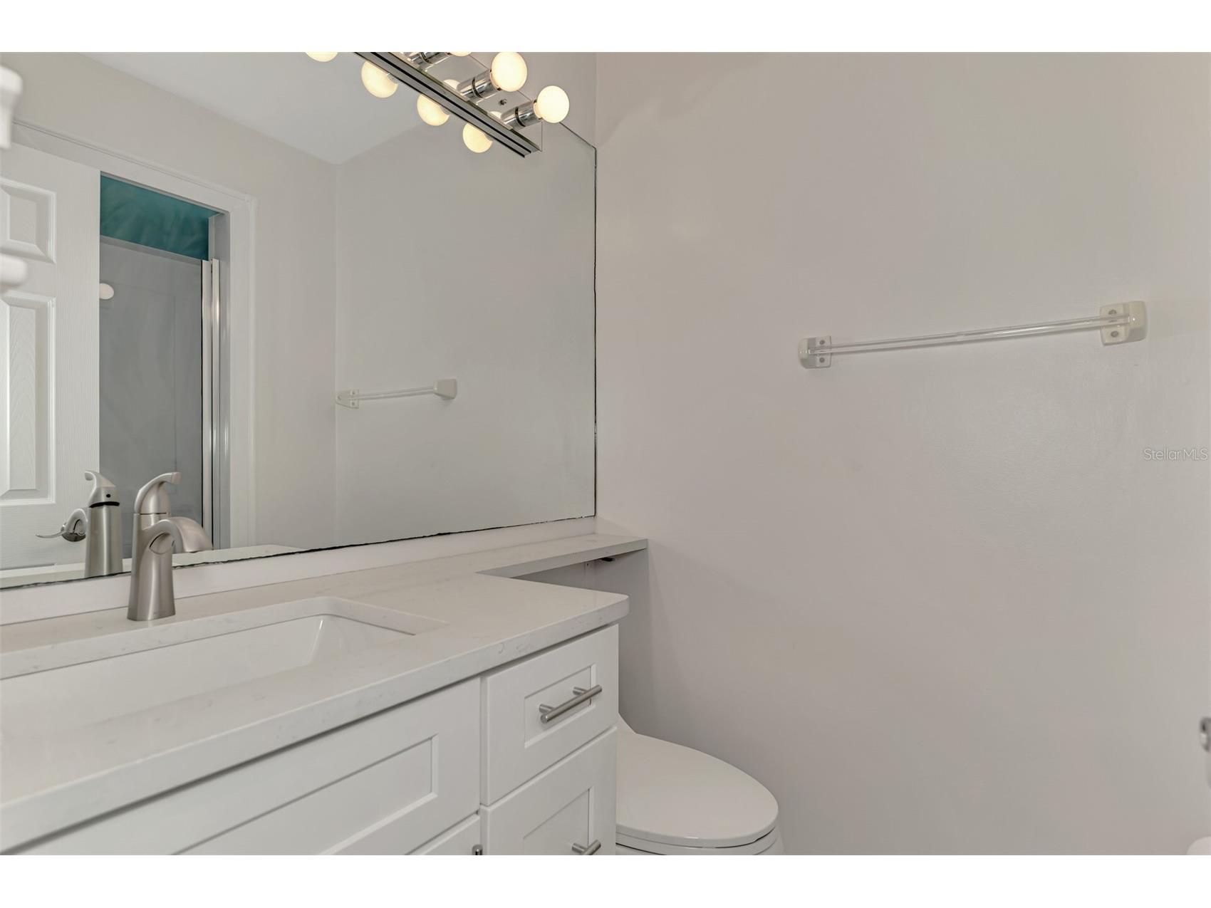 1205 Tarpon Center Drive #E2 Venice FL 34285 - WALK TO GULF OF AMERICA N6143822 image26