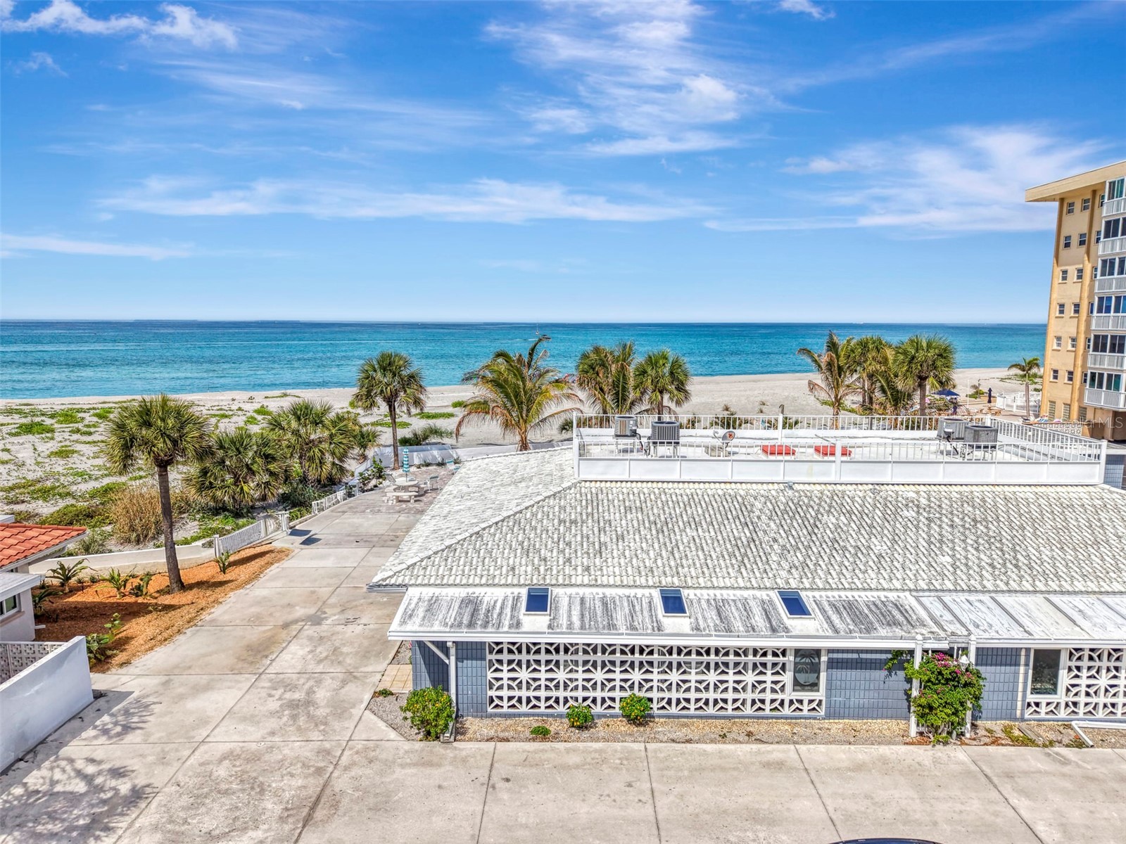 1205 Tarpon Center Drive #E2 Venice FL 34285 - WALK TO GULF OF AMERICA N6143822 image4