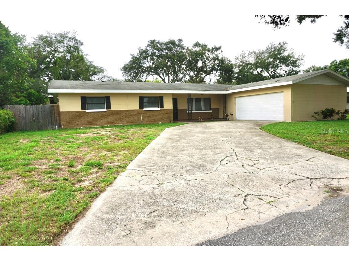 1205 W Lake Buckeye Dr Winter Haven FL 33881 - LAKE BUCKEYE P4929080 image1
