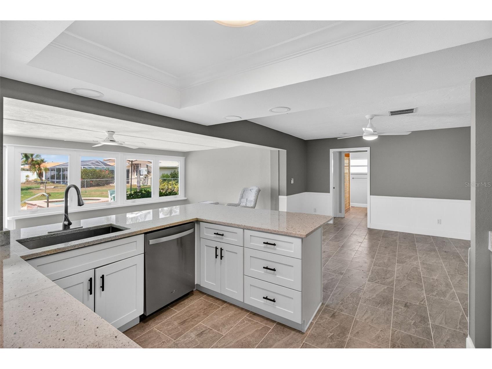 12050 7th Street E Treasure Island FL 33706 TB8508323 image8