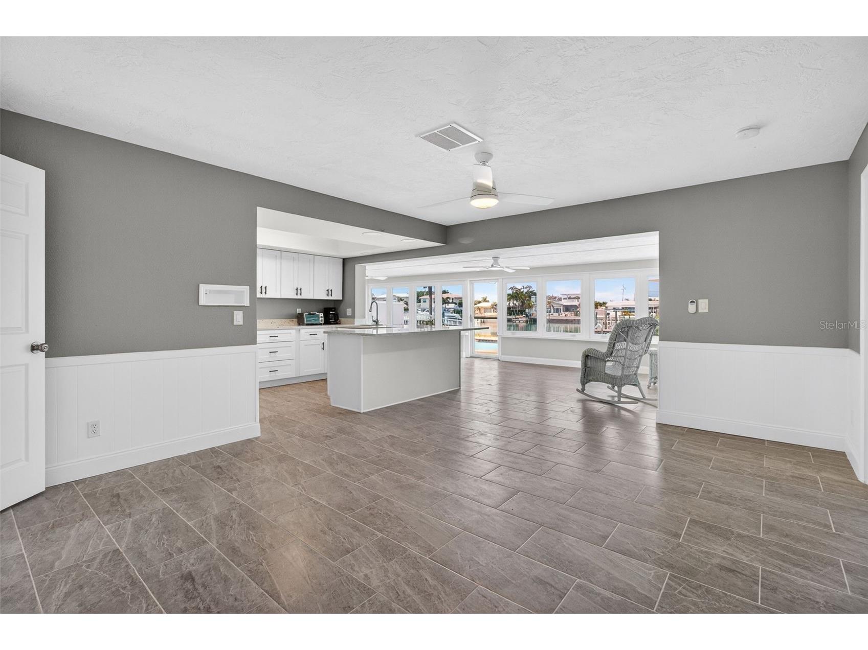 12050 7th Street E Treasure Island FL 33706 TB8508323 image9