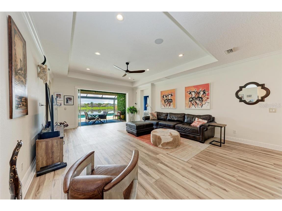 12051 Forest Park Circle Bradenton FL 34211 A4662024 image14