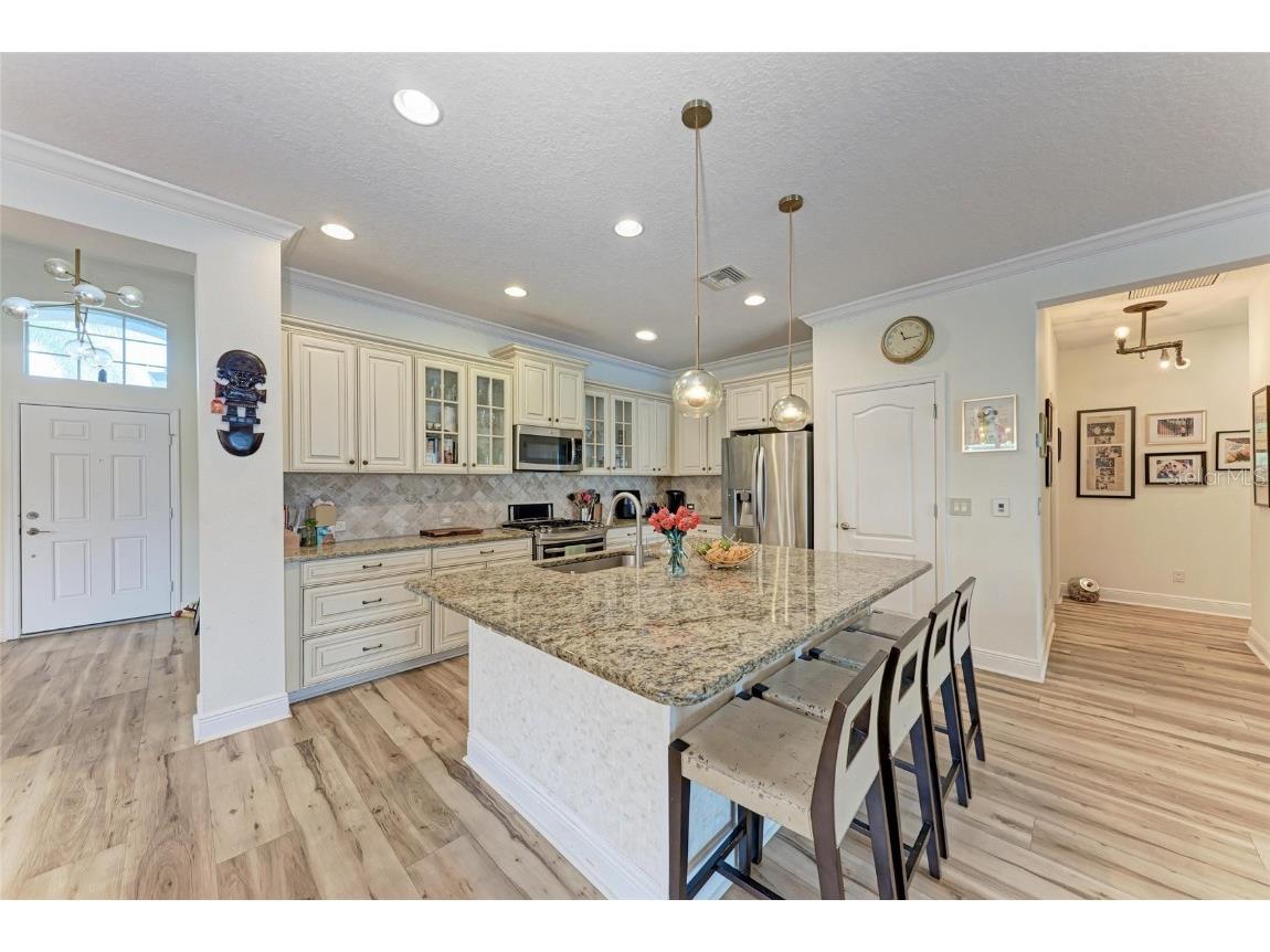 12051 Forest Park Circle Bradenton FL 34211 A4662024 image16