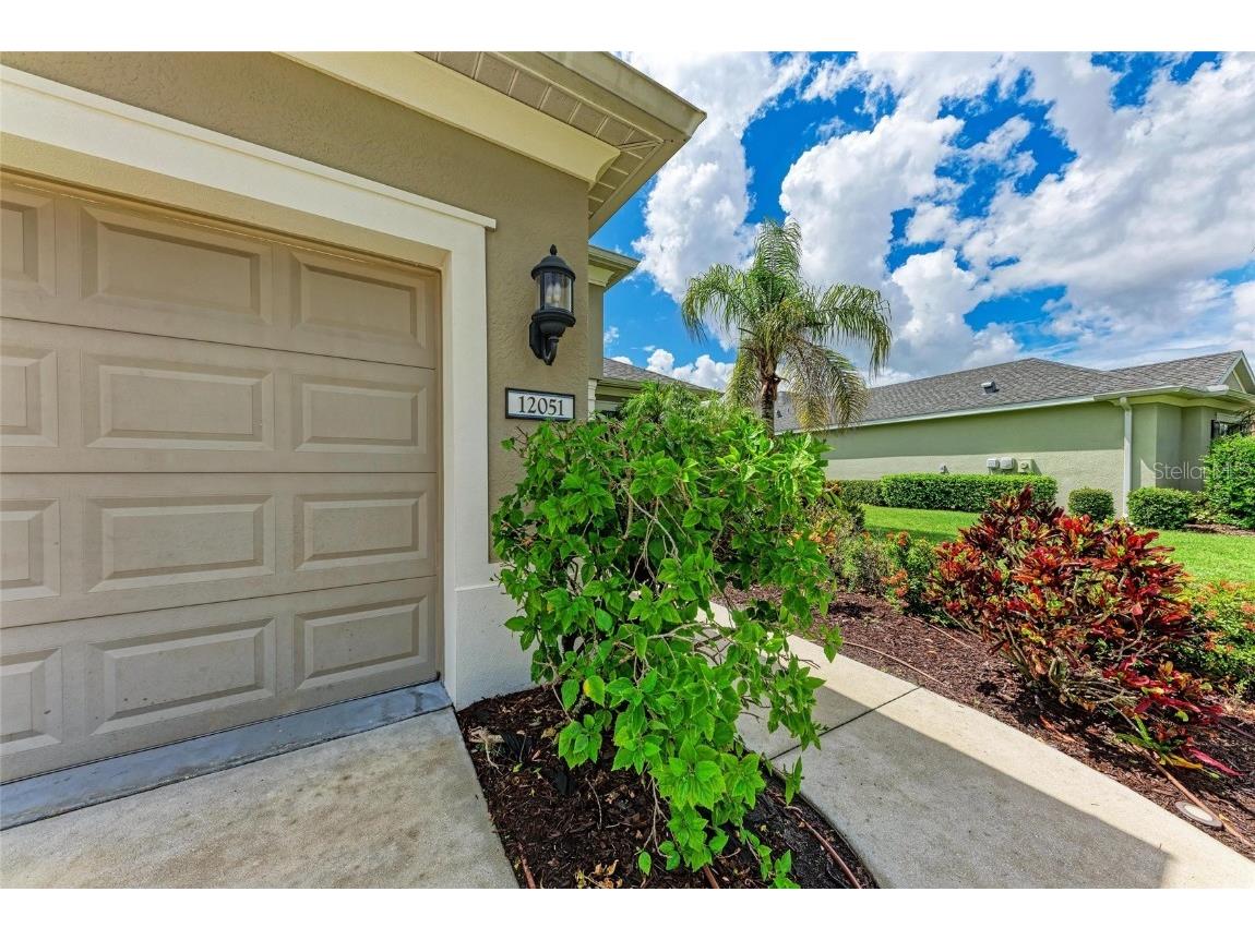 12051 Forest Park Circle Bradenton FL 34211 A4662024 image4