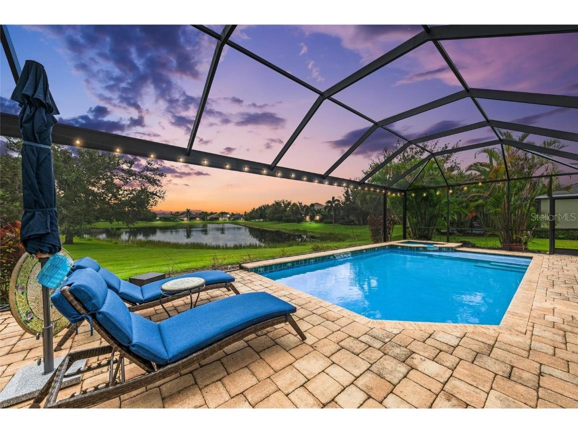 12051 Forest Park Circle Bradenton FL 34211 A4662024 image43