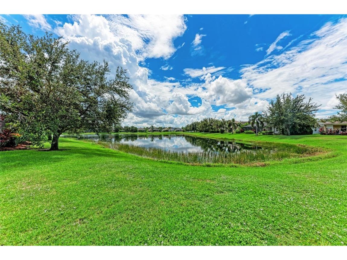 12051 Forest Park Circle Bradenton FL 34211 A4662024 image49