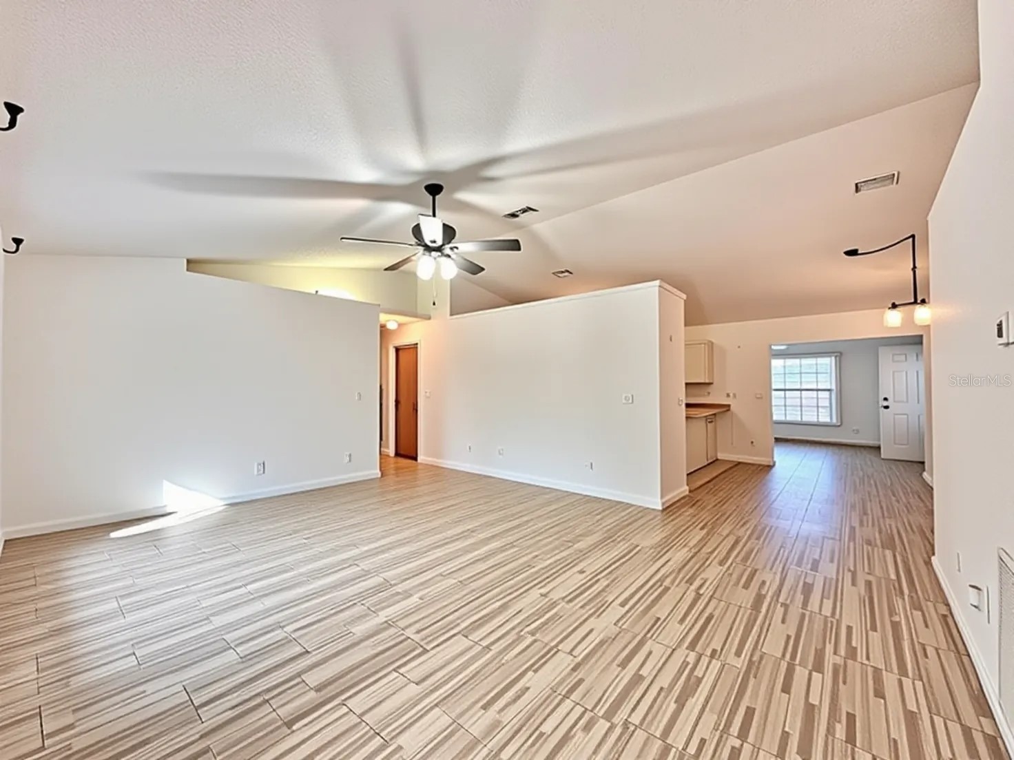 12051 SE 84th Avenue Belleview FL 34420 OM716890 image5