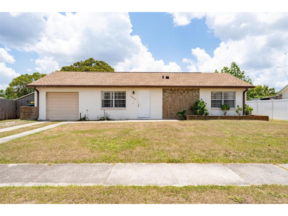 12052 Club Woods Drive Orlando FL 32824 O6110559 image1