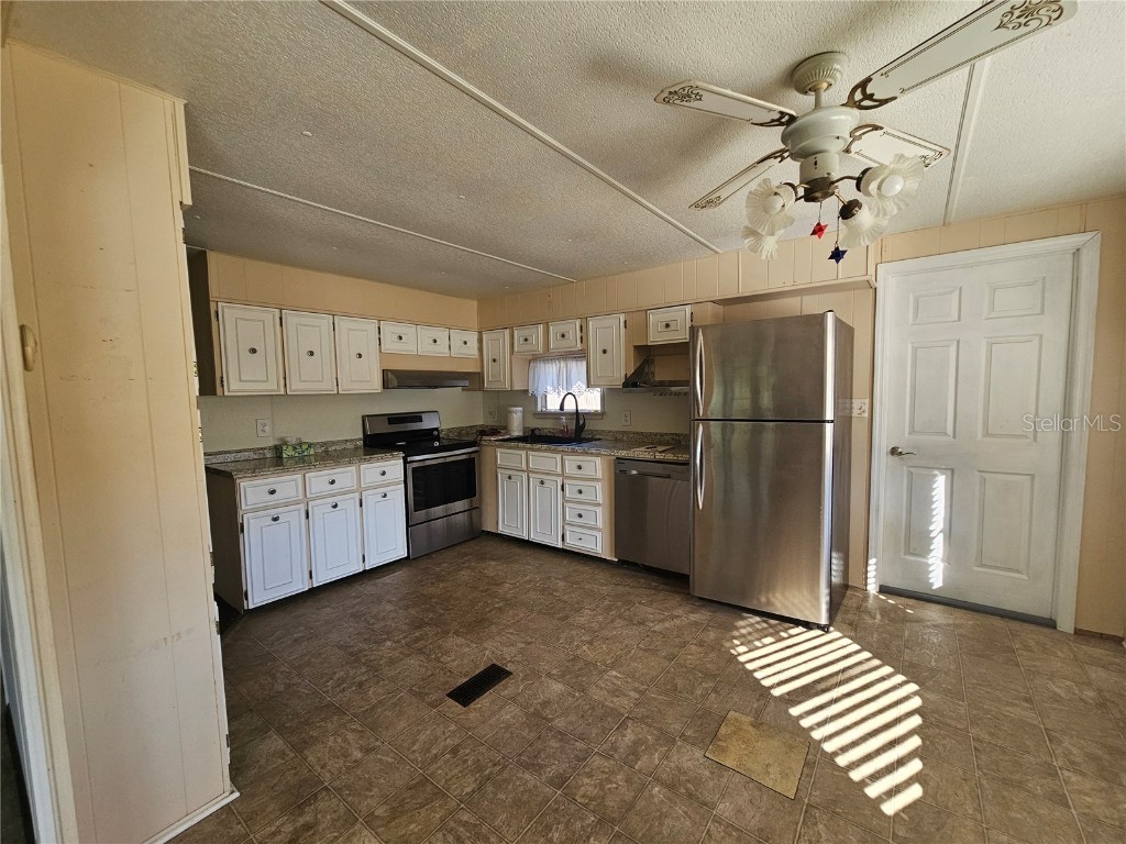12053 Fairway Avenue Brooksville FL 34613 TB8445420 image8