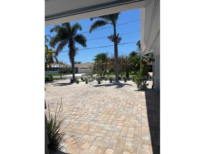 12055 4th Street E Treasure Island FL 33706 - BOCA CIEGA BAY TB8514614 image6