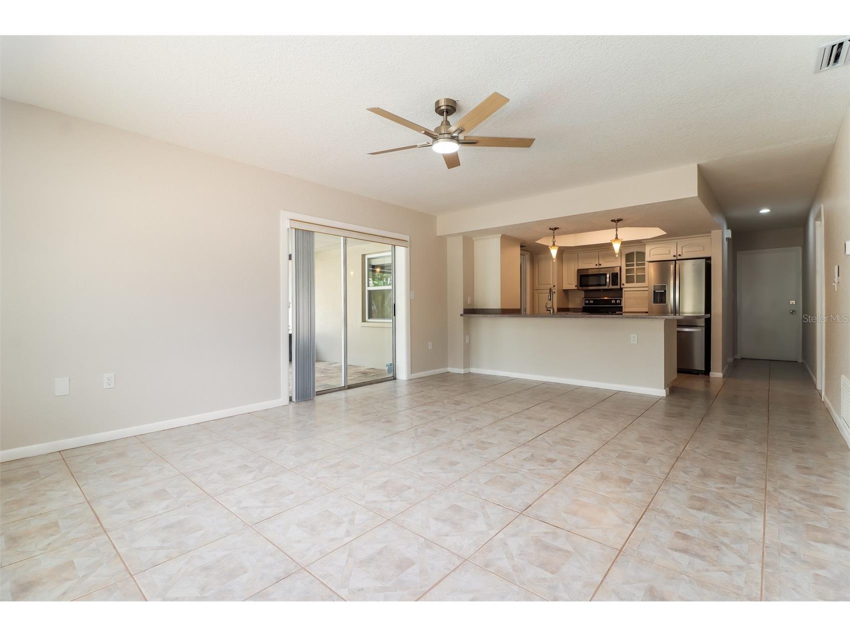 12056 93rd Street Largo FL 33773 TB8512651 image6