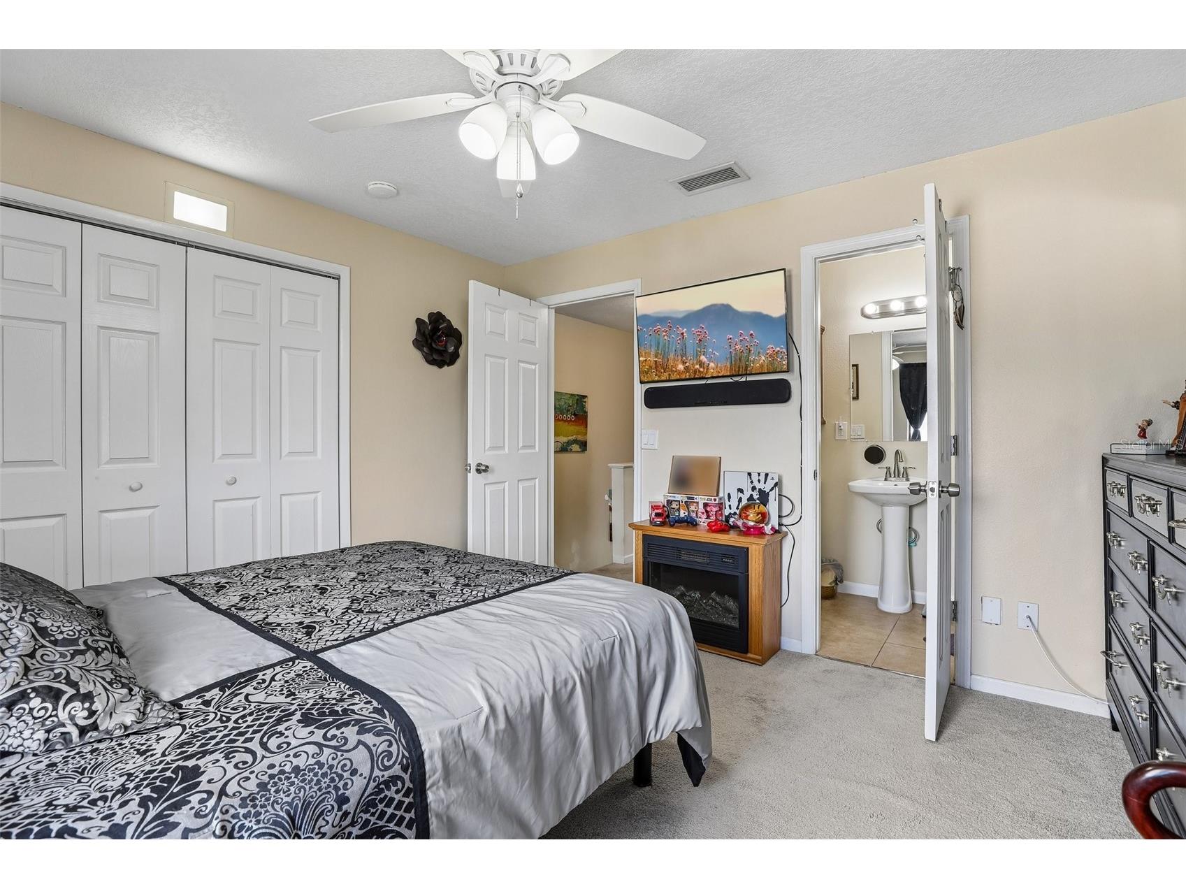 12057 Tift Circle Orlando FL 32826 O6415050 image48