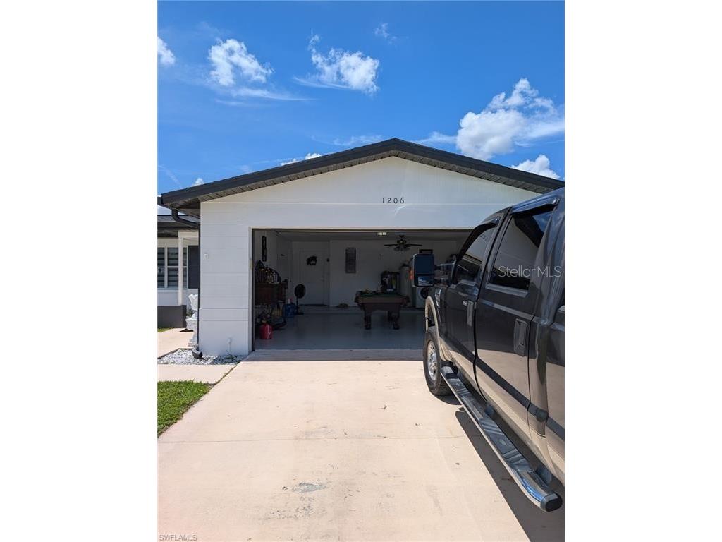 1206 Archdale Street Lehigh Acres FL 33936 A4657080 image1