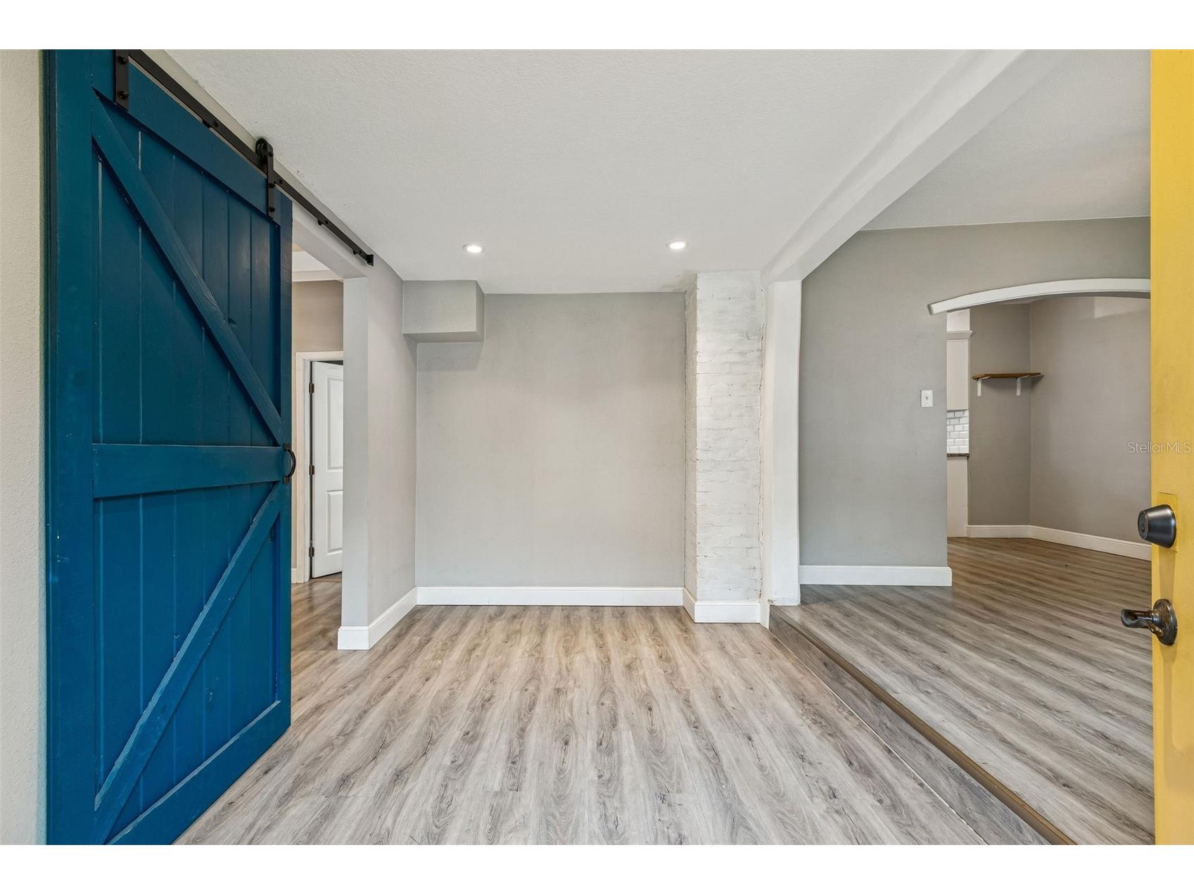 1206 E Crenshaw Street Tampa FL 33604 TB8498635 image4