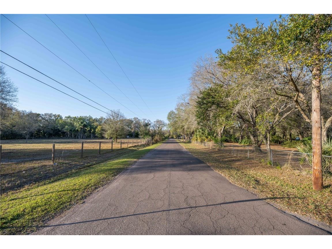 1206 Fisher Lane Brandon FL 33510 TB8383893 image3