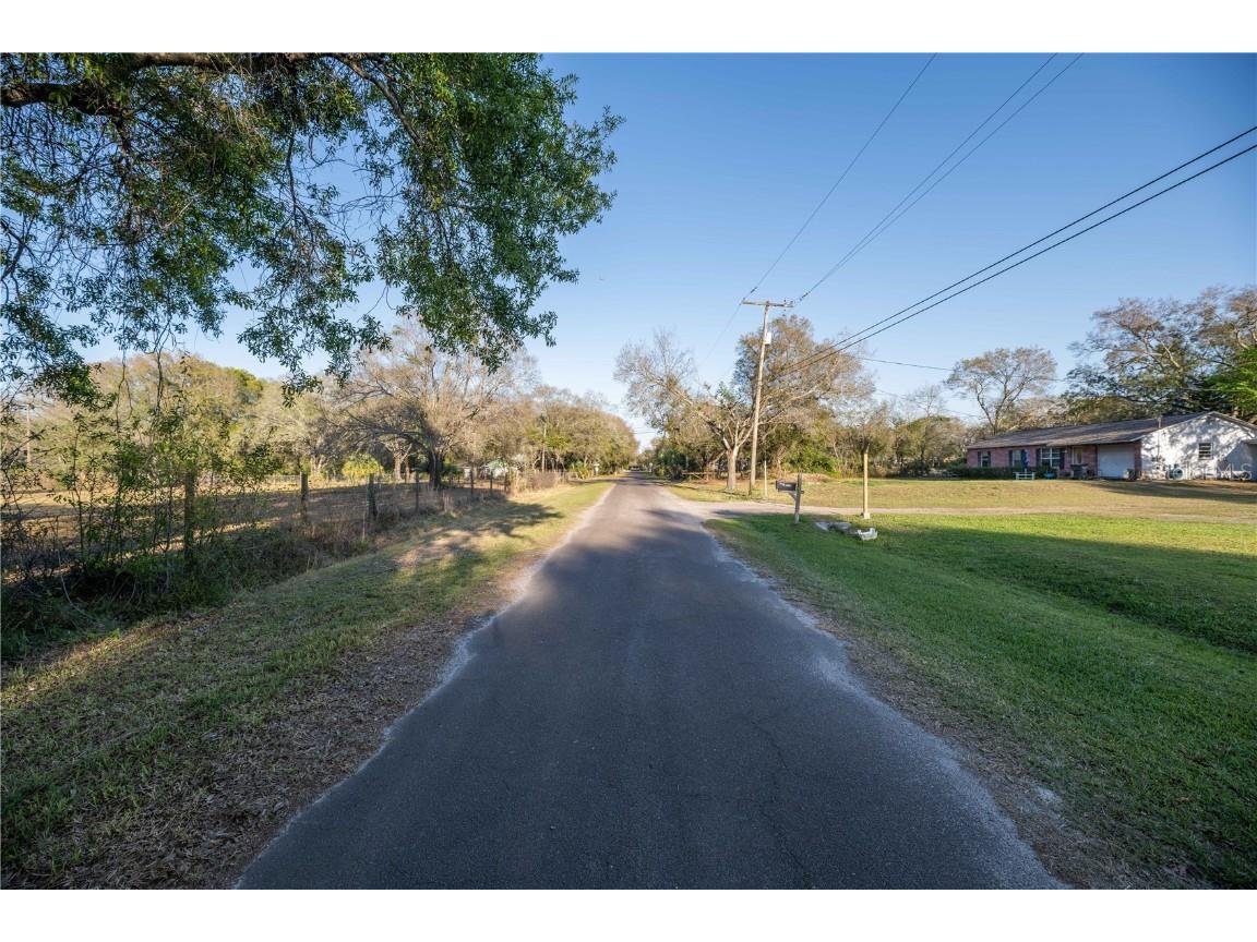 1206 Fisher Lane Brandon FL 33510 TB8383893 image5