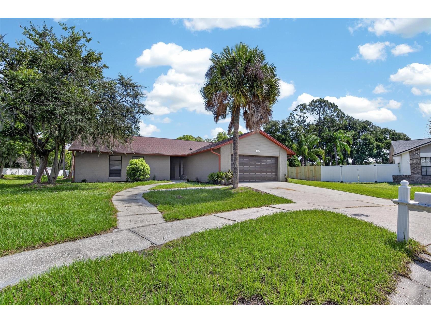 1206 Sail Way Valrico FL 33594 TB8520735 image1