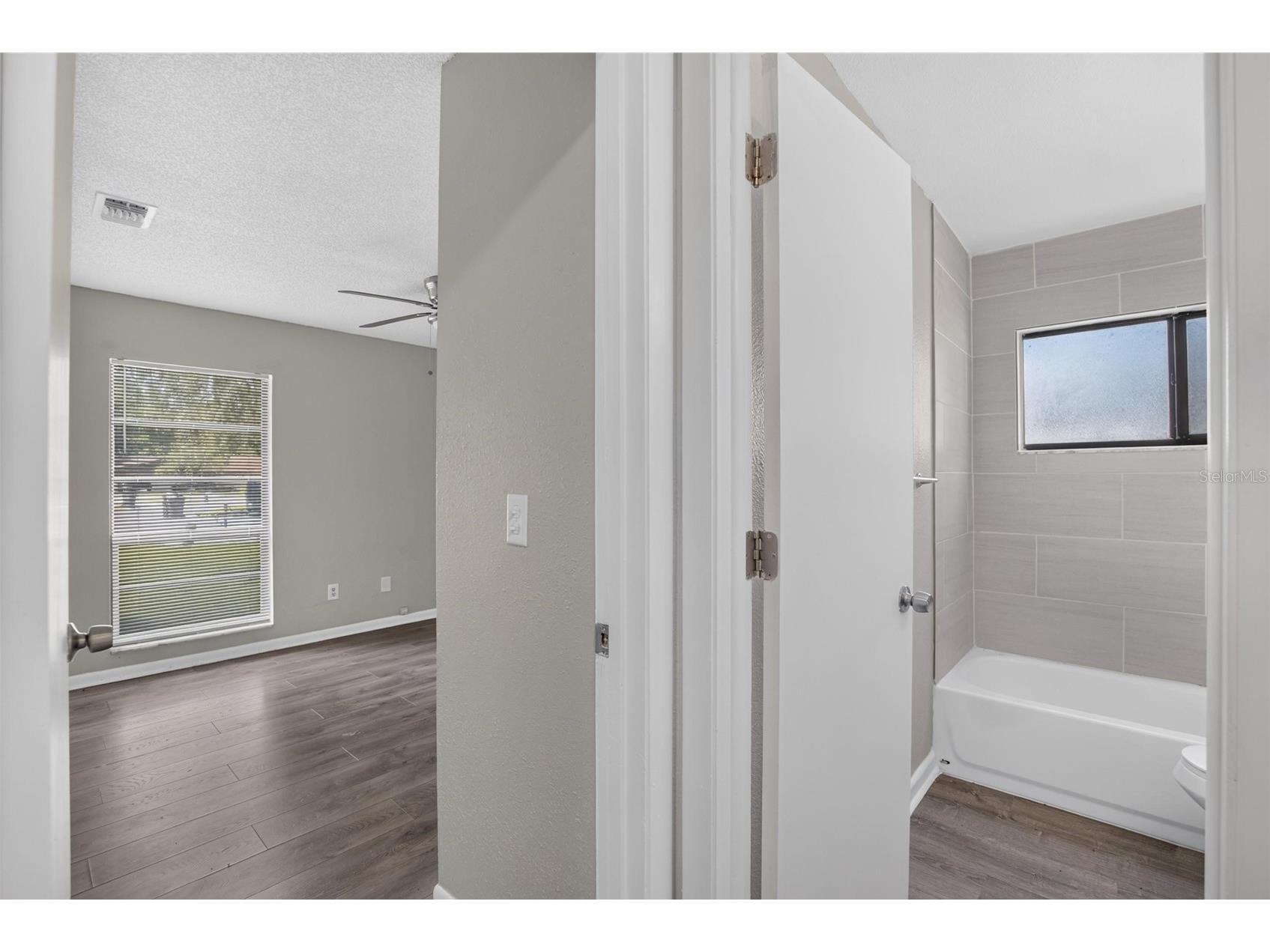 1206 Sail Way Valrico FL 33594 TB8520735 image22