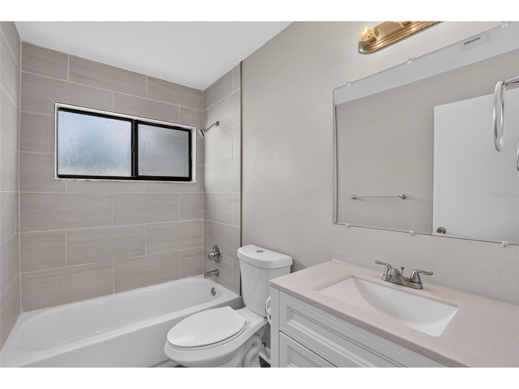 1206 Sail Way Valrico FL 33594 TB8520735 image23