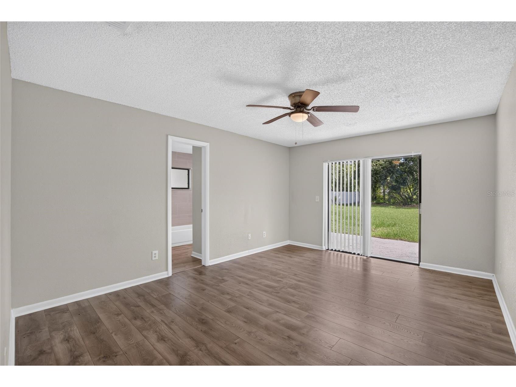 1206 Sail Way Valrico FL 33594 TB8520735 image29
