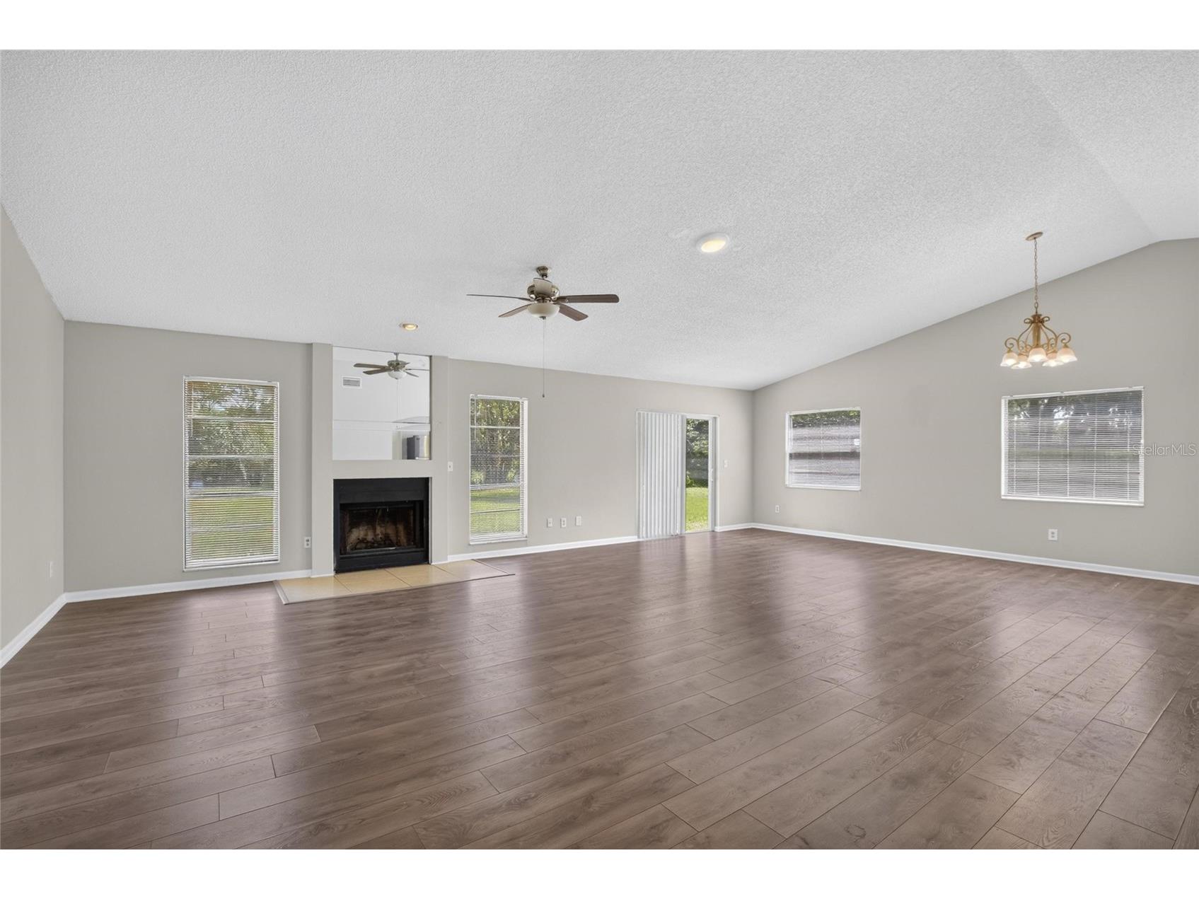 1206 Sail Way Valrico FL 33594 TB8520735 image6