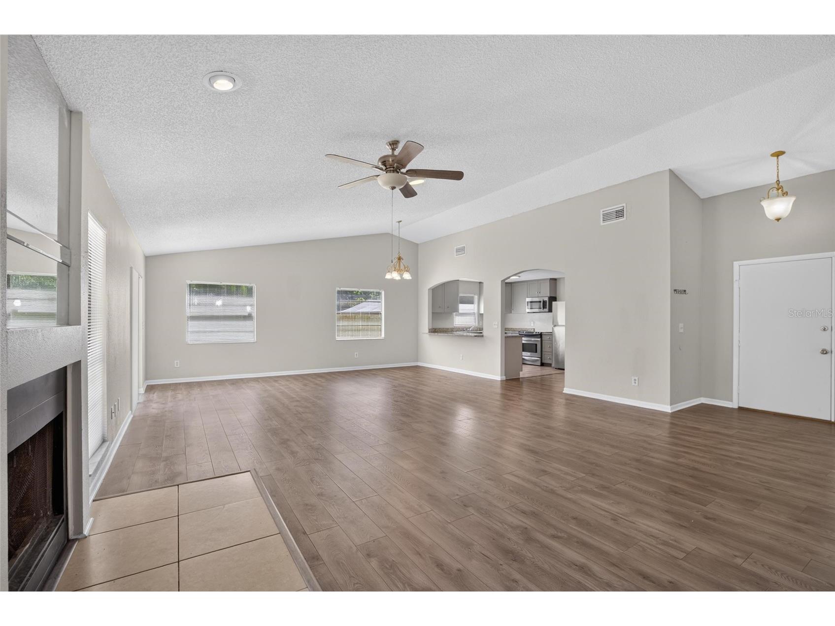 1206 Sail Way Valrico FL 33594 TB8520735 image8