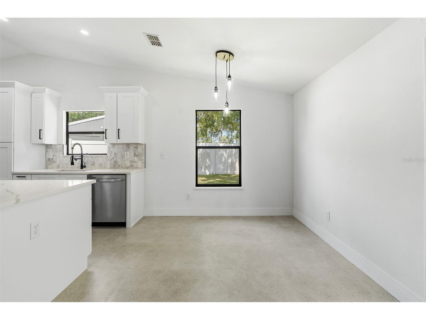 1206 Sawgrass Court Oldsmar FL 34677 TB8521459 image8