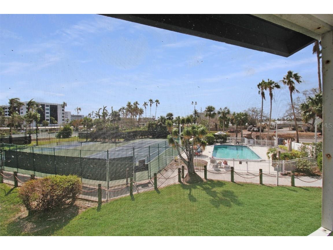 1206 Siesta Bayside Drive #1206B Sarasota FL 34242 A4648978 image25