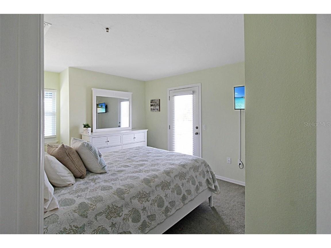 1206 Siesta Bayside Drive #1206B Sarasota FL 34242 A4648978 image42