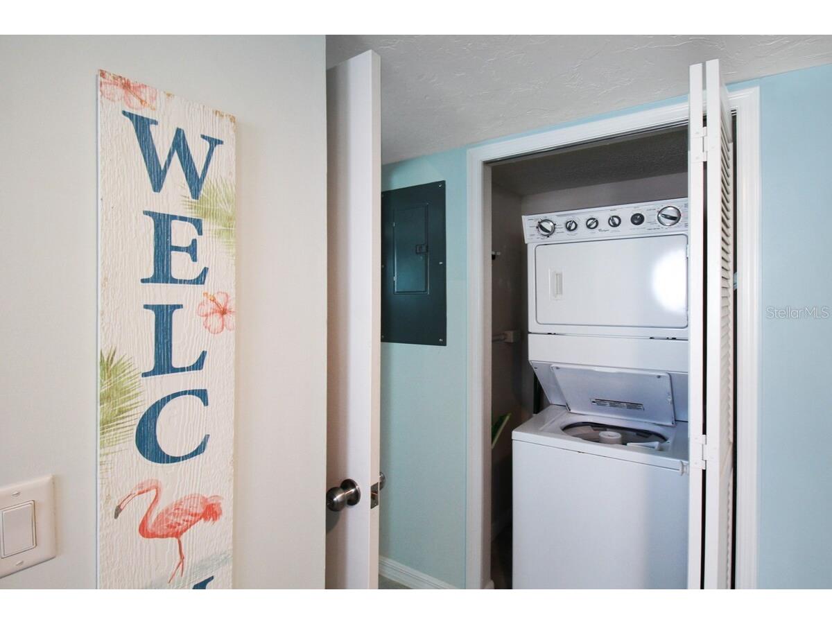 1206 Siesta Bayside Drive #1206B Sarasota FL 34242 A4688574 image13