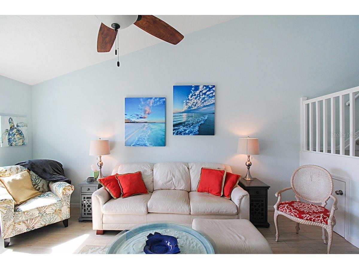 1206 Siesta Bayside Drive #1206B Sarasota FL 34242 A4688574 image4