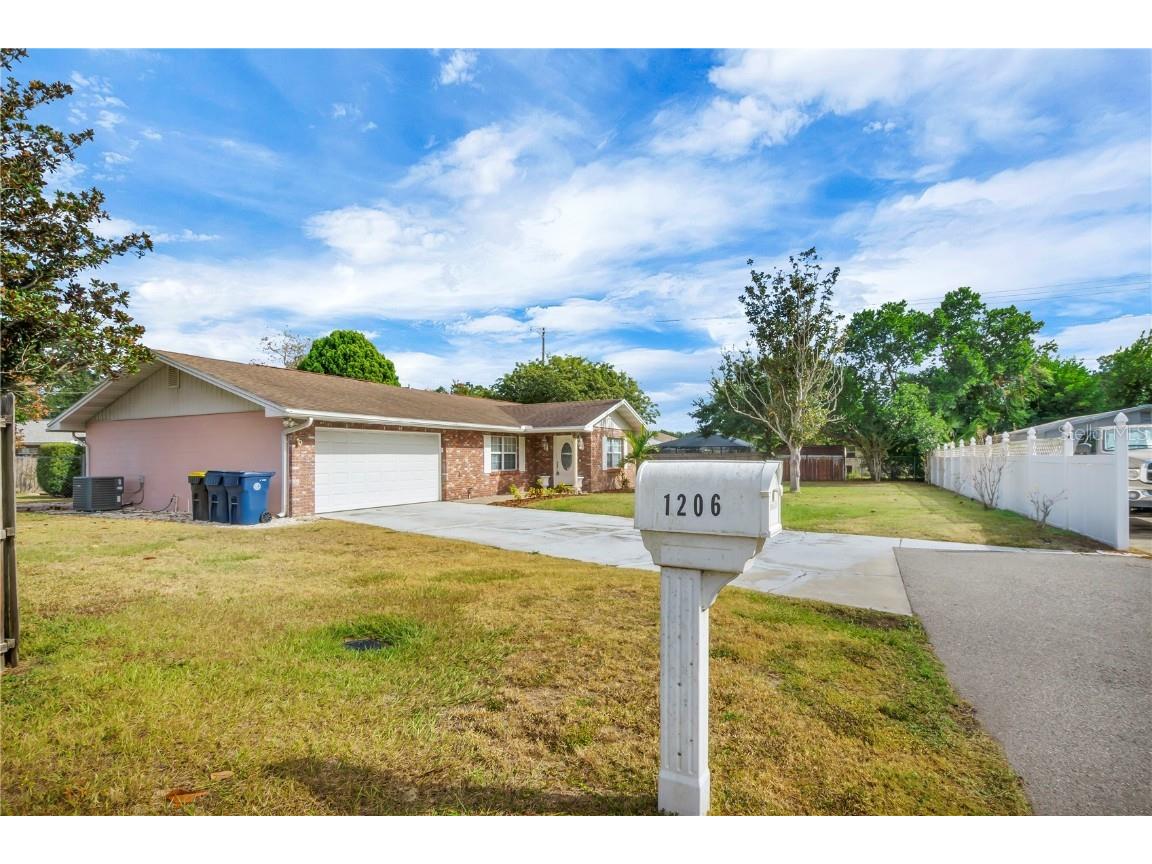 1206 Susan Lane Auburndale FL 33823 P4937216 image2