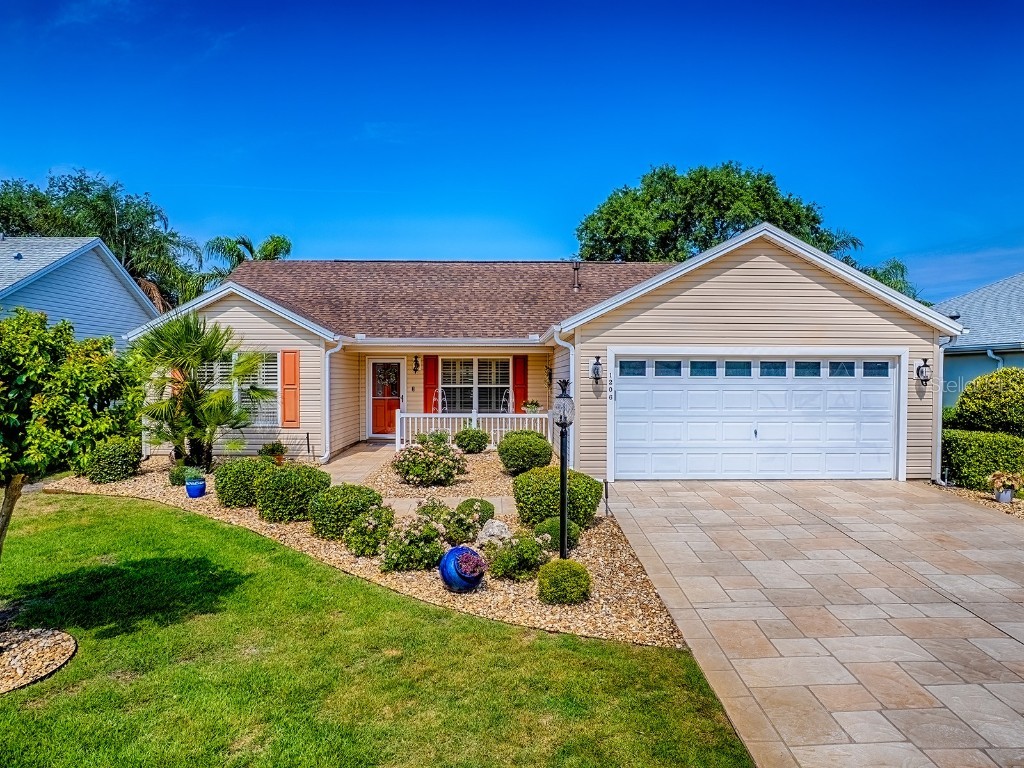 1206 Thompson Avenue The Villages FL 32162 G5097291 image1