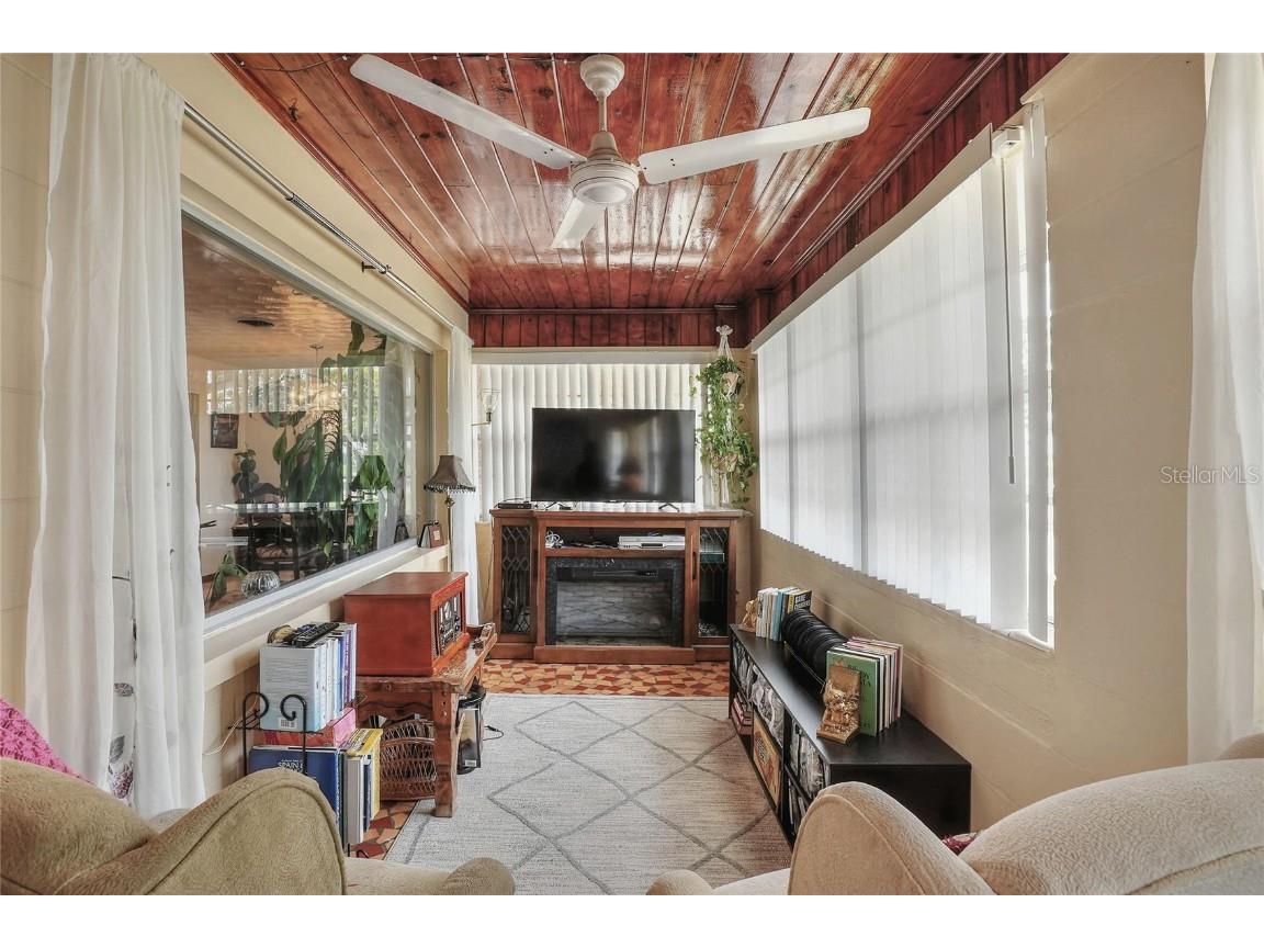 1206 W Lake Parker Drive Lakeland FL 33805 - LAKE PARKER L4955589 image10