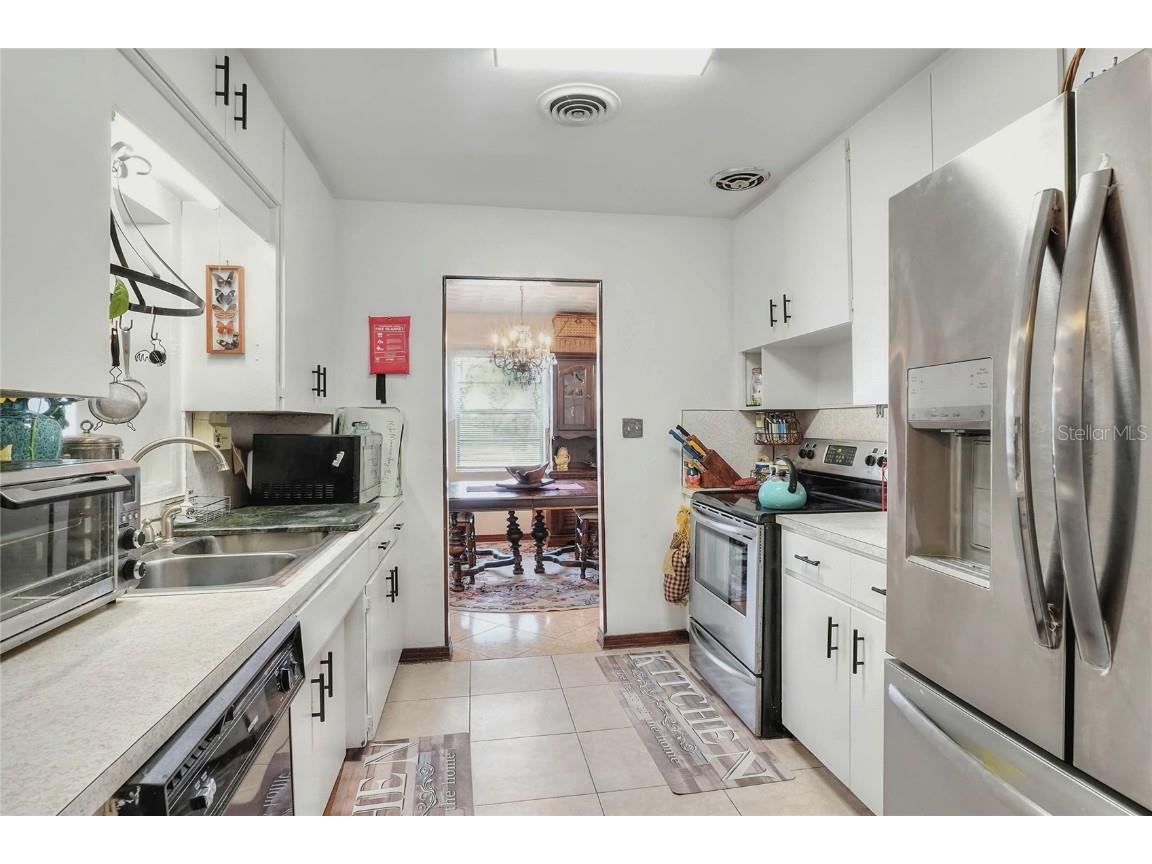 1206 W Lake Parker Drive Lakeland FL 33805 - LAKE PARKER L4955589 image19