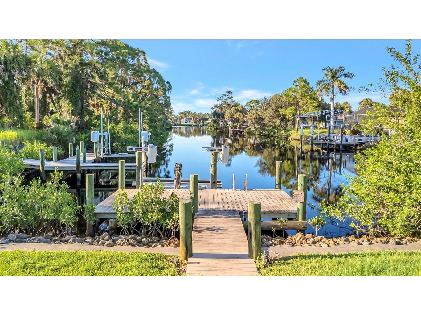 12060 Eisenhower Drive Port Charlotte FL 33953 - CHSEHIRE A4661624 image3