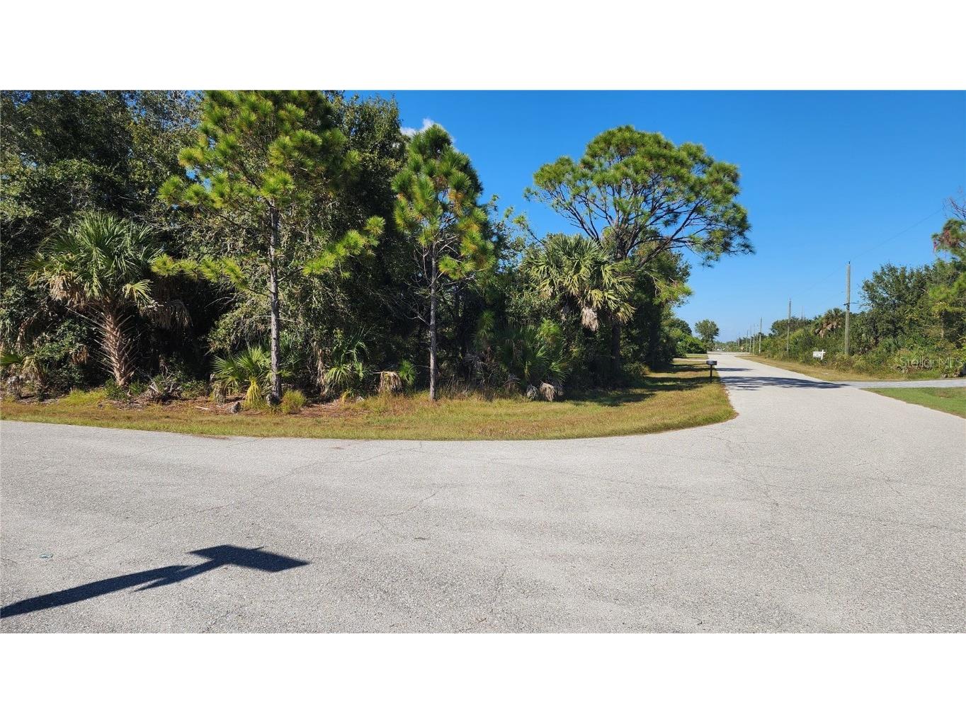 12062 Coleman Avenue Port Charlotte FL 33981 C7518110 image1