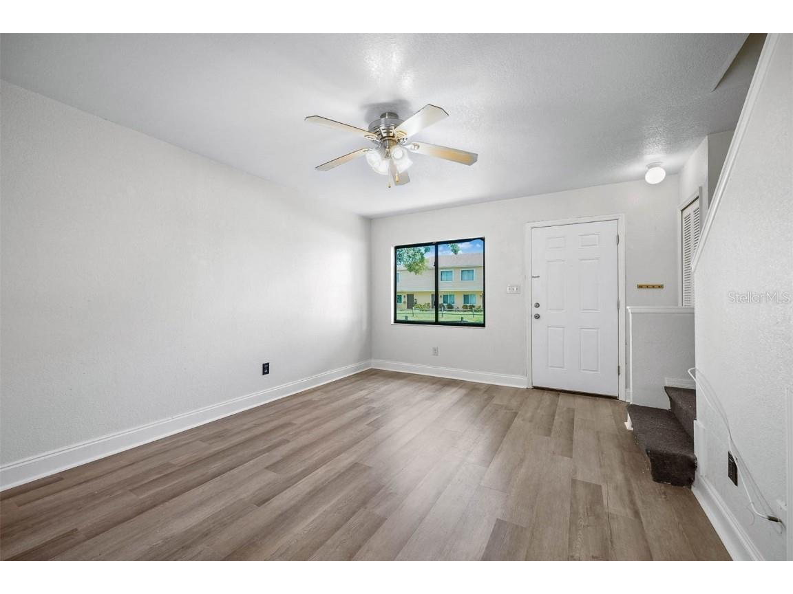 12062 Tift Circle Orlando FL 32826 O6370557 image4