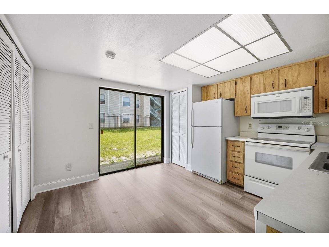 12062 Tift Circle Orlando FL 32826 O6370557 image9