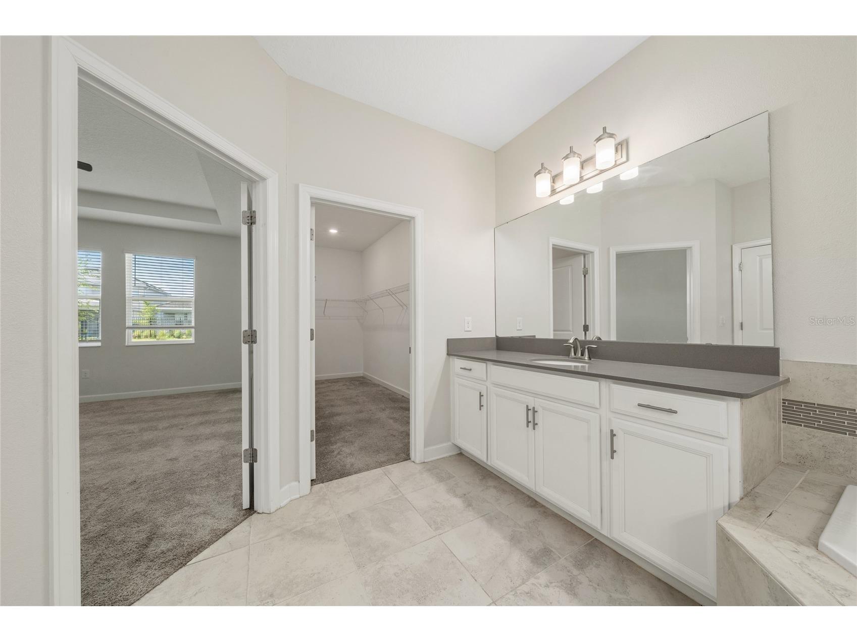 12066 Grammar Lane Orlando FL 32832 O6407925 image17