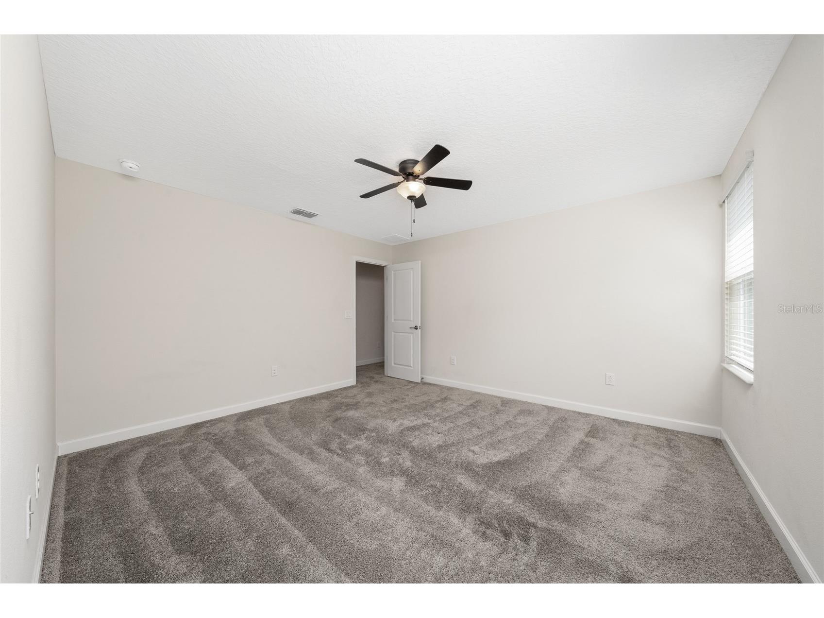 12066 Grammar Lane Orlando FL 32832 O6407925 image32